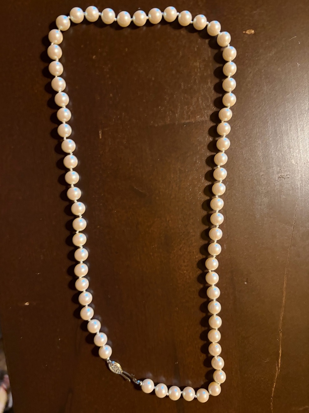 Vintage Classic Pearl Strand Necklace Silver Tone Rhinestone Bow Clasp